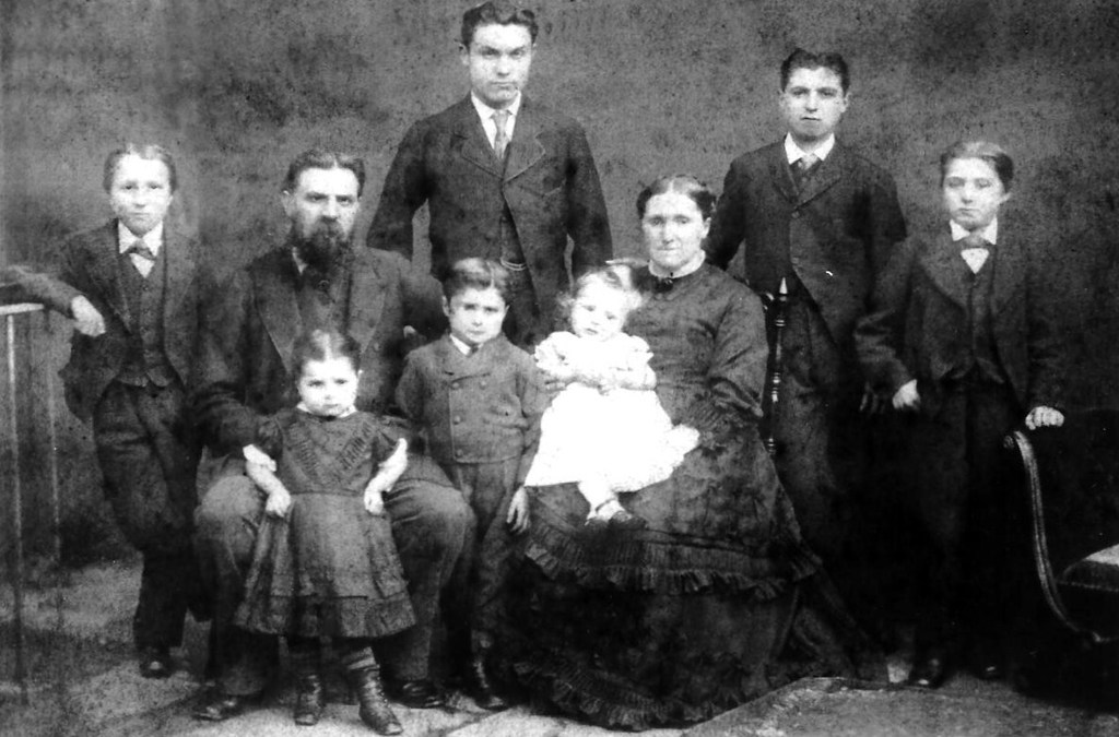 Parr Family 1878, Monkwearmouth, Sunderland, UK