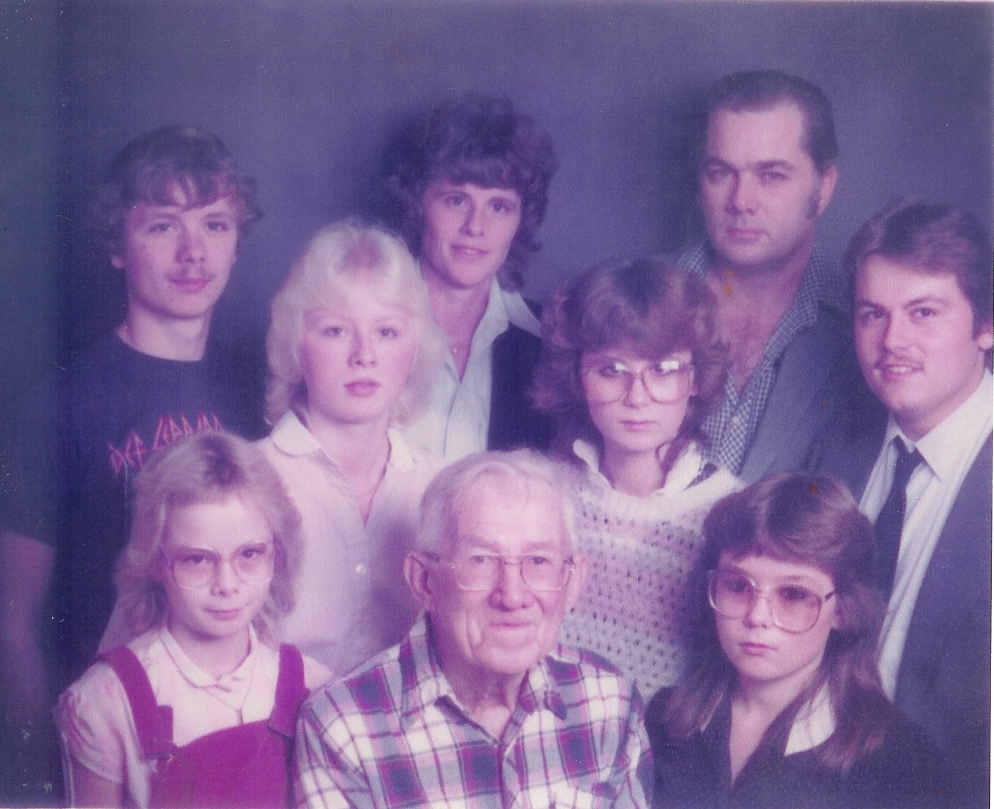 Jim and Jo Ann Parr’s family 1980 – Thomas Parr in front